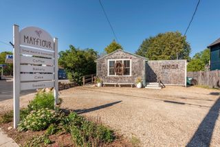 162 Main St, Essex, MA 01929