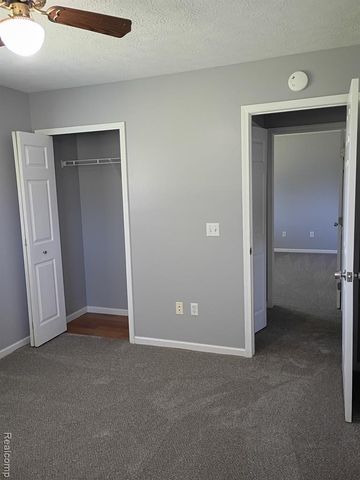 9766 Amanda Drive, Fowlerville, MI 48836
