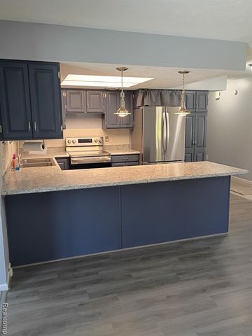 9766 Amanda Drive, Fowlerville, MI 48836