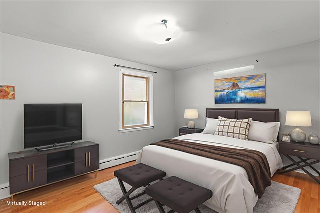 2 Oak Grove Boulevard, North Providence, RI 02911