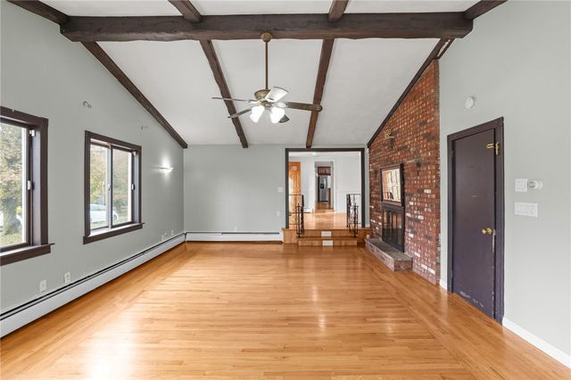 2 Oak Grove Boulevard, North Providence, RI 02911