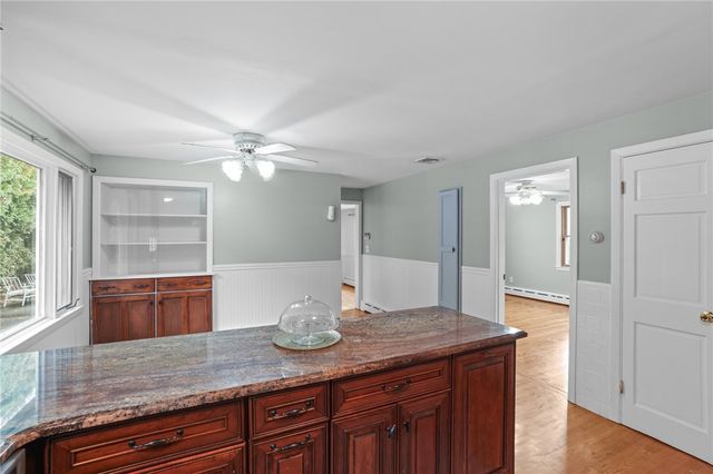 2 Oak Grove Boulevard, North Providence, RI 02911