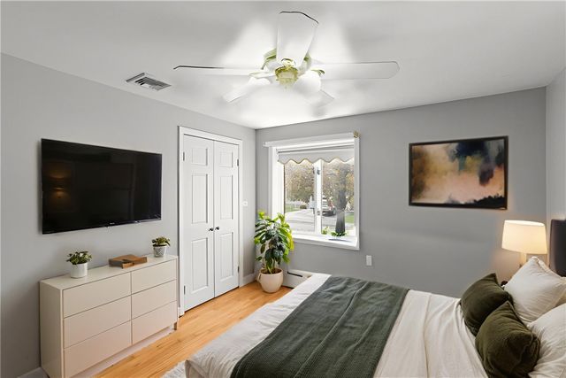 2 Oak Grove Boulevard, North Providence, RI 02911