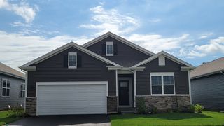 2522 Redwood Trail, Wonder Lake, IL 60097
