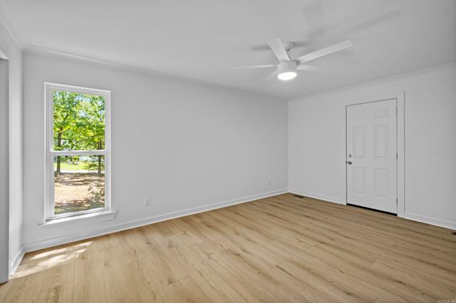 13 Ridge Road, Cabot, AR 72023