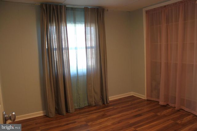 11 MISTY LN, Middletown, PA 17057