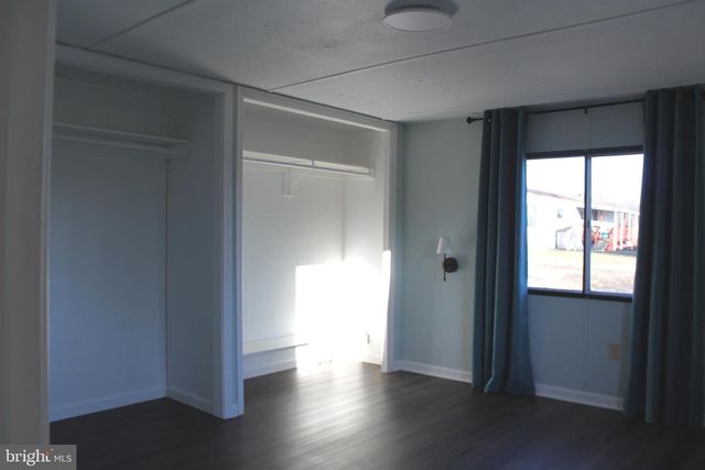 11 MISTY LN, Middletown, PA 17057