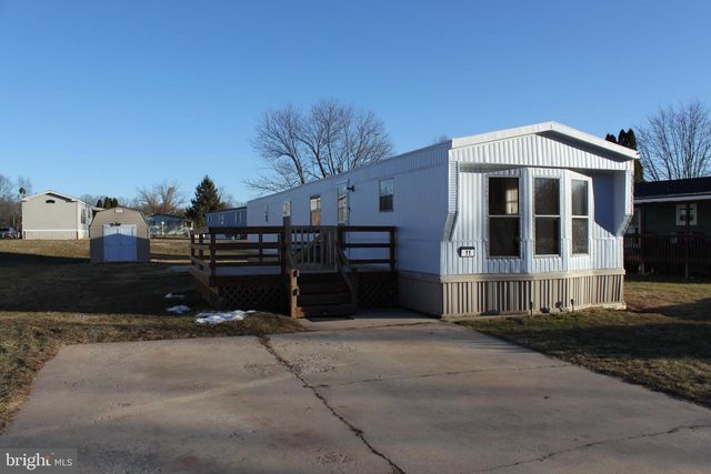 11 MISTY LN, Middletown, PA 17057