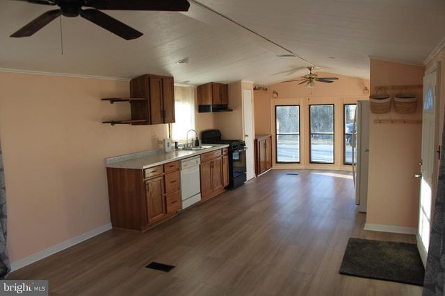 11 MISTY LN, Middletown, PA 17057