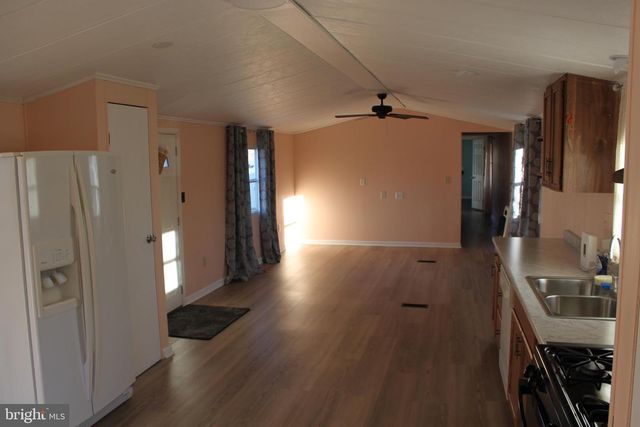 11 MISTY LN, Middletown, PA 17057