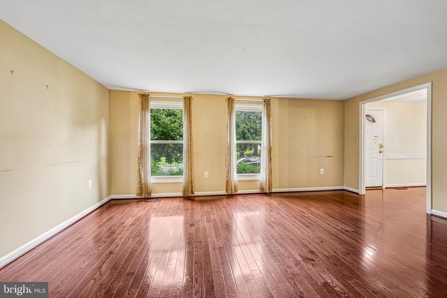 12821 KETTERING DR, Herndon, VA 20171