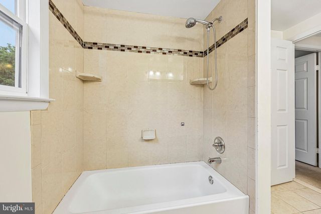 12821 KETTERING DR, Herndon, VA 20171