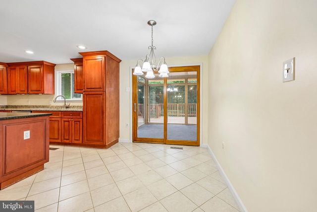 12821 KETTERING DR, Herndon, VA 20171