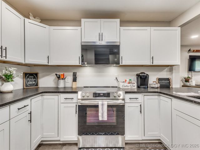 3819 E 15th Street, Tulsa, OK 74112