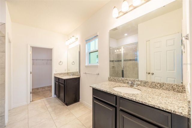 2247 WHITE FEATHER LOOP, Oakland, FL 34787
