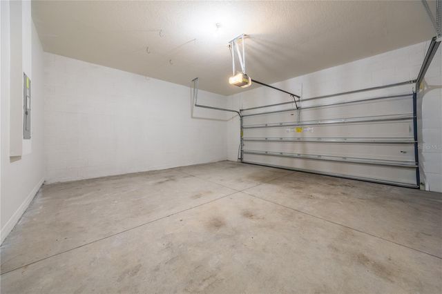 2247 WHITE FEATHER LOOP, Oakland, FL 34787
