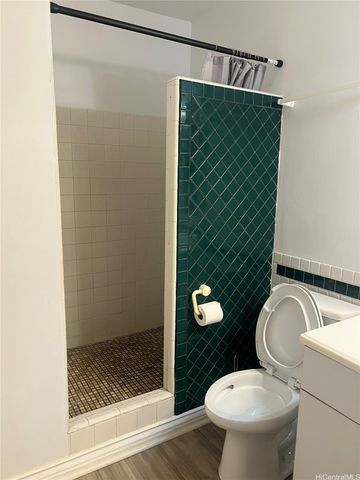 425 Ena Road C604, Honolulu, HI 96815