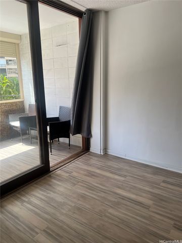 425 Ena Road C604, Honolulu, HI 96815