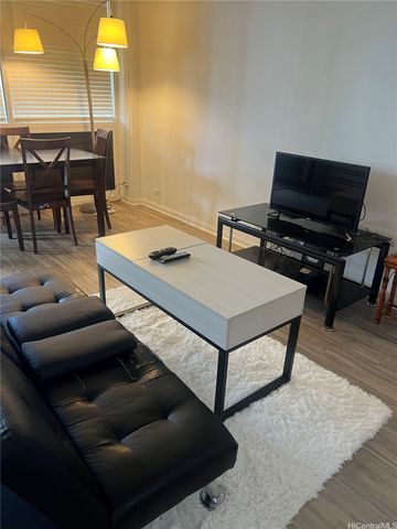 425 Ena Road C604, Honolulu, HI 96815