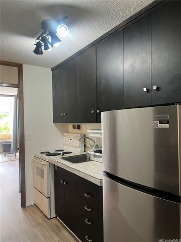 425 Ena Road C604, Honolulu, HI 96815