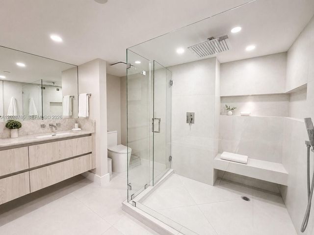 19667 Turnberry Way 6F, Aventura, FL 33180