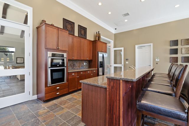 936 Quality Place, 302, Columbus, OH 43215