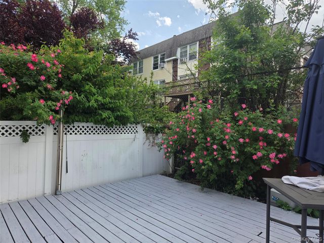 15-40 215th Street, Bayside, NY 11360