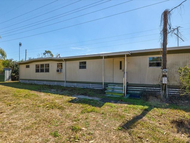 4512 LANE ROAD, Zephyrhills, FL 33541