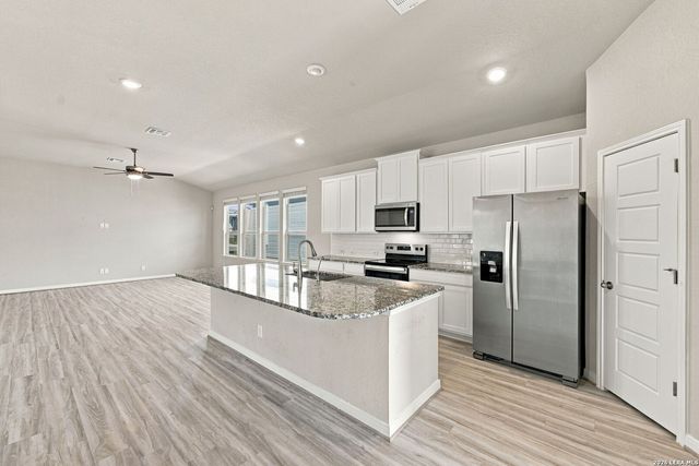 11530 BUFFALO GRV, San Antonio, TX 78245