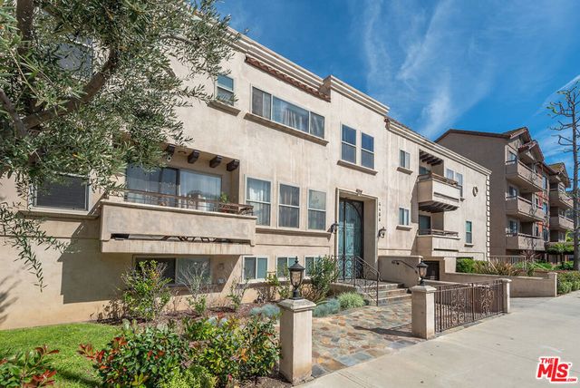 4466 Coldwater Canyon Avenue 205, Studio City, CA 91604