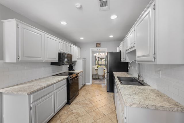 3574 AUGUST DR, Bartlett, TN 38133