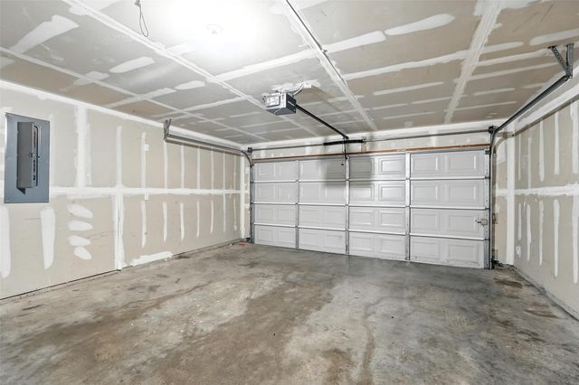 2939 St Zachary Drive, Dallas, TX 75233