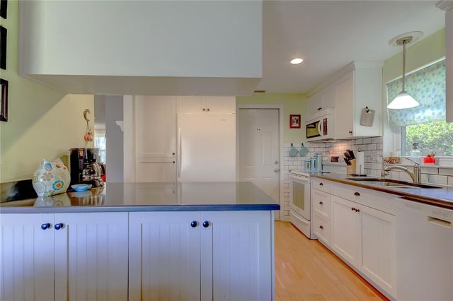 3483 7TH AVENUE SE, Largo, FL 33771