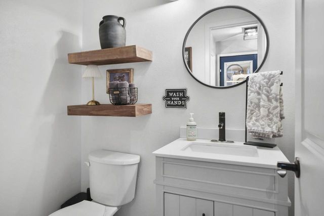 6788 Prairie View Drive, Sun Prairie, WI 53590