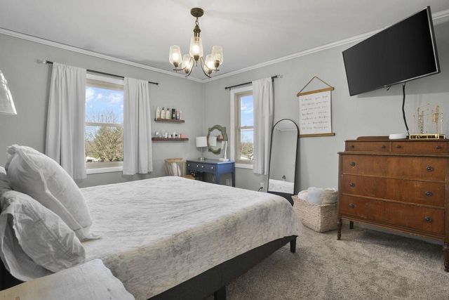 6788 Prairie View Drive, Sun Prairie, WI 53590