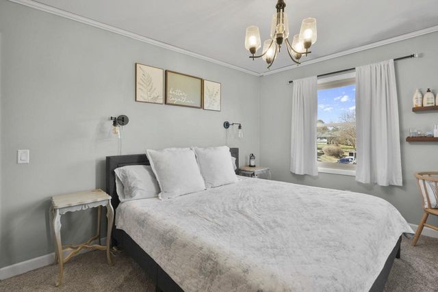 6788 Prairie View Drive, Sun Prairie, WI 53590