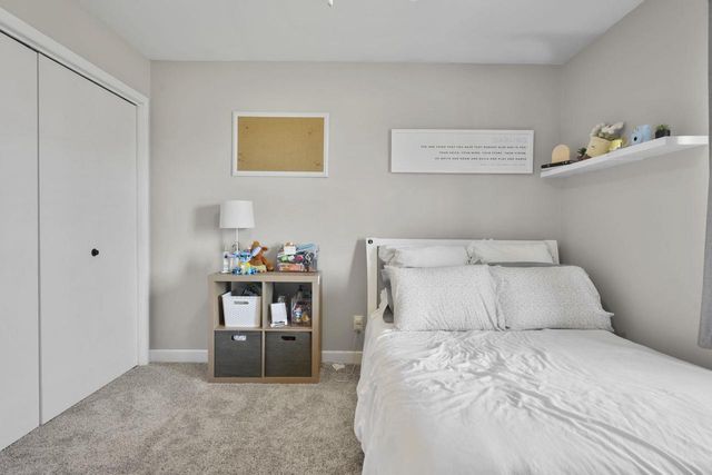 6788 Prairie View Drive, Sun Prairie, WI 53590