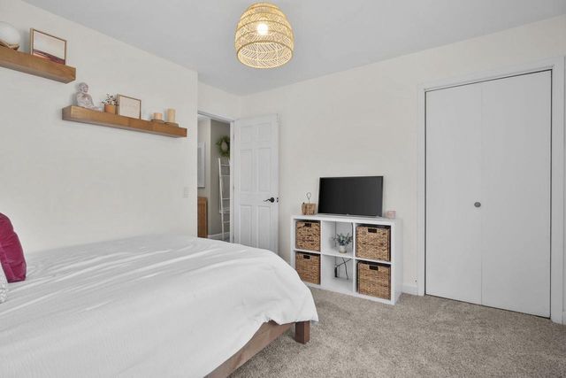 6788 Prairie View Drive, Sun Prairie, WI 53590