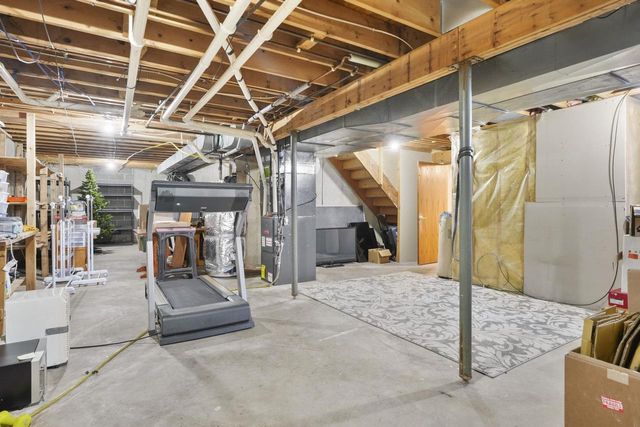 6788 Prairie View Drive, Sun Prairie, WI 53590