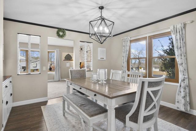 6788 Prairie View Drive, Sun Prairie, WI 53590