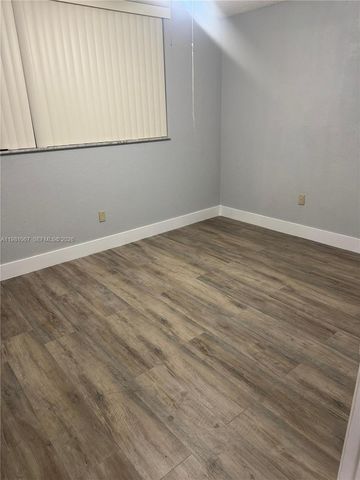 9400 Lime Bay Boulevard 206, Tamarac, FL 33321