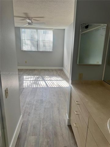 9400 Lime Bay Boulevard 206, Tamarac, FL 33321