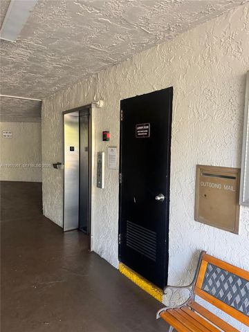 9400 Lime Bay Boulevard 206, Tamarac, FL 33321