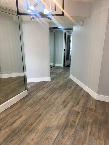 9400 Lime Bay Boulevard 206, Tamarac, FL 33321