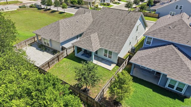 15055 Summer Lynn Pl, San Antonio, TX 78247