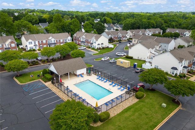 78 Spring Crossing Circle, Greer, SC 29650