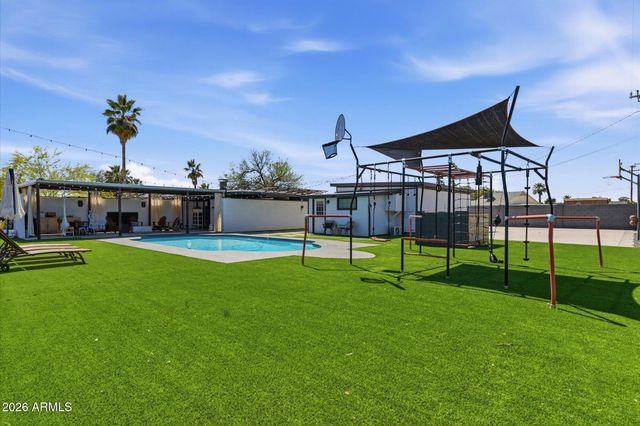 3020 E WETHERSFIELD Road, Phoenix, AZ 85032