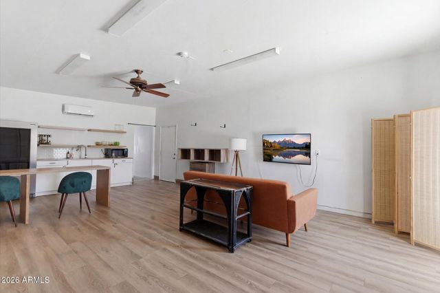 3020 E WETHERSFIELD Road, Phoenix, AZ 85032