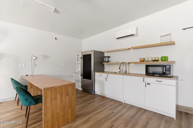 3020 E WETHERSFIELD Road, Phoenix, AZ 85032