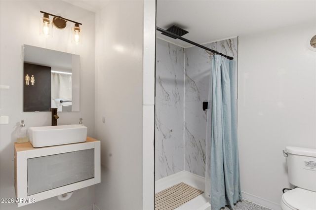 3020 E WETHERSFIELD Road, Phoenix, AZ 85032